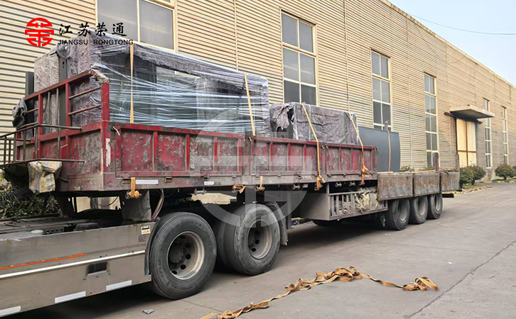 不銹鋼候車亭裝車發(fā)貨