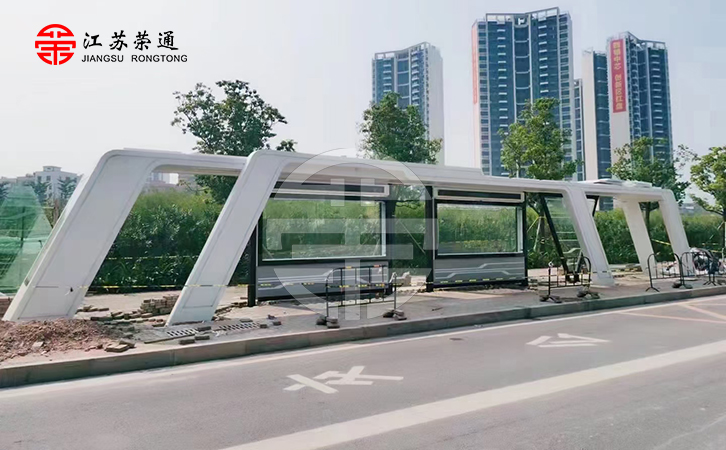 開啟公交候車亭設(shè)計(jì)新思路，提高市民候車體驗(yàn)